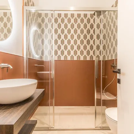 Domina Livia Vaticano - E 4*