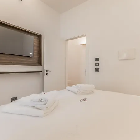 Domina Livia Vaticano - E Πανσιόν 4*