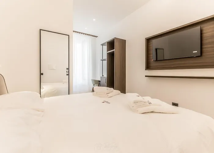 Domina Livia Vaticano - E روما