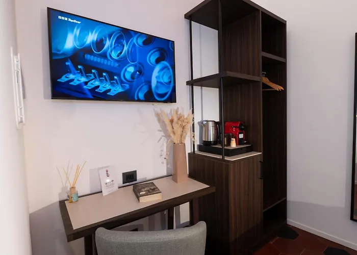 Domina Livia Vaticano - E 4*